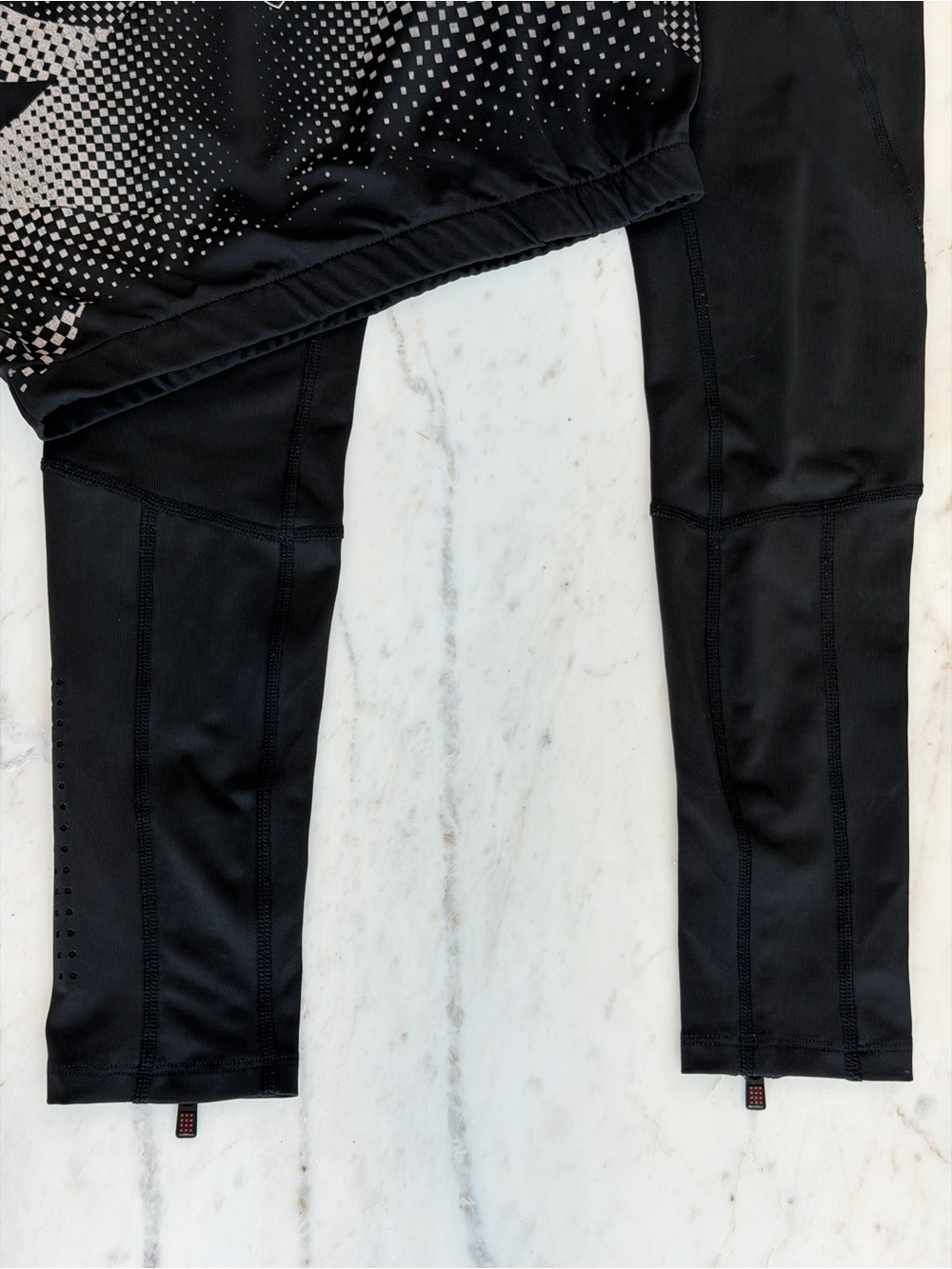 Authentic Ferrari Training Black Leggings & Cropped Top Set XS - Picture 4 of 10